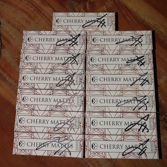 Hank & Henry Cherry Matte Choke Allot - Picture 2 of 3